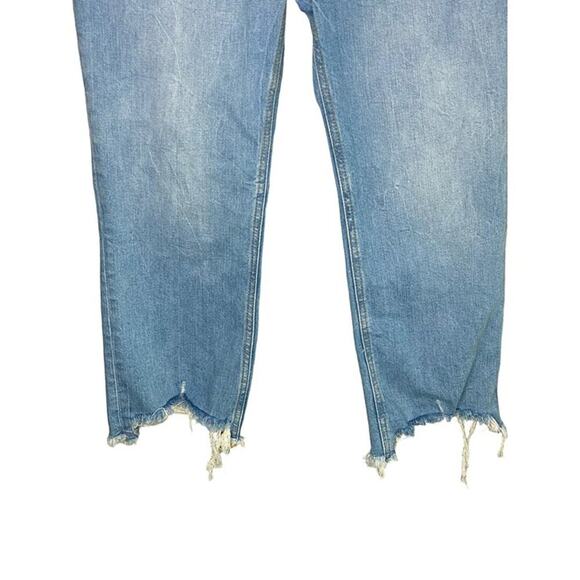 ZARA Distressed High Rise Cropped Straight Leg Jeans Raw Hem 5 pockets 12 #2794 - Picture 4 of 12